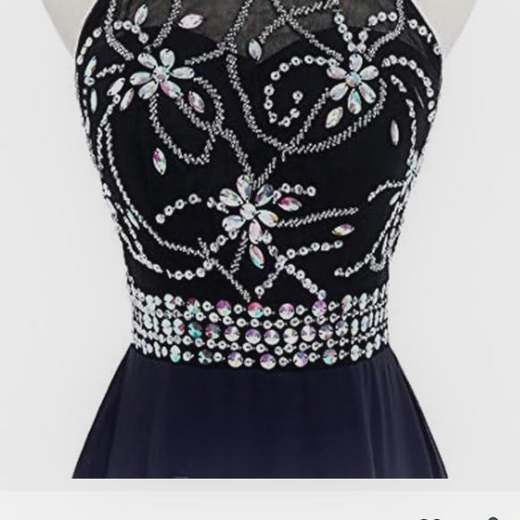 Beautiful Prom Dress - Picture 1 of 7